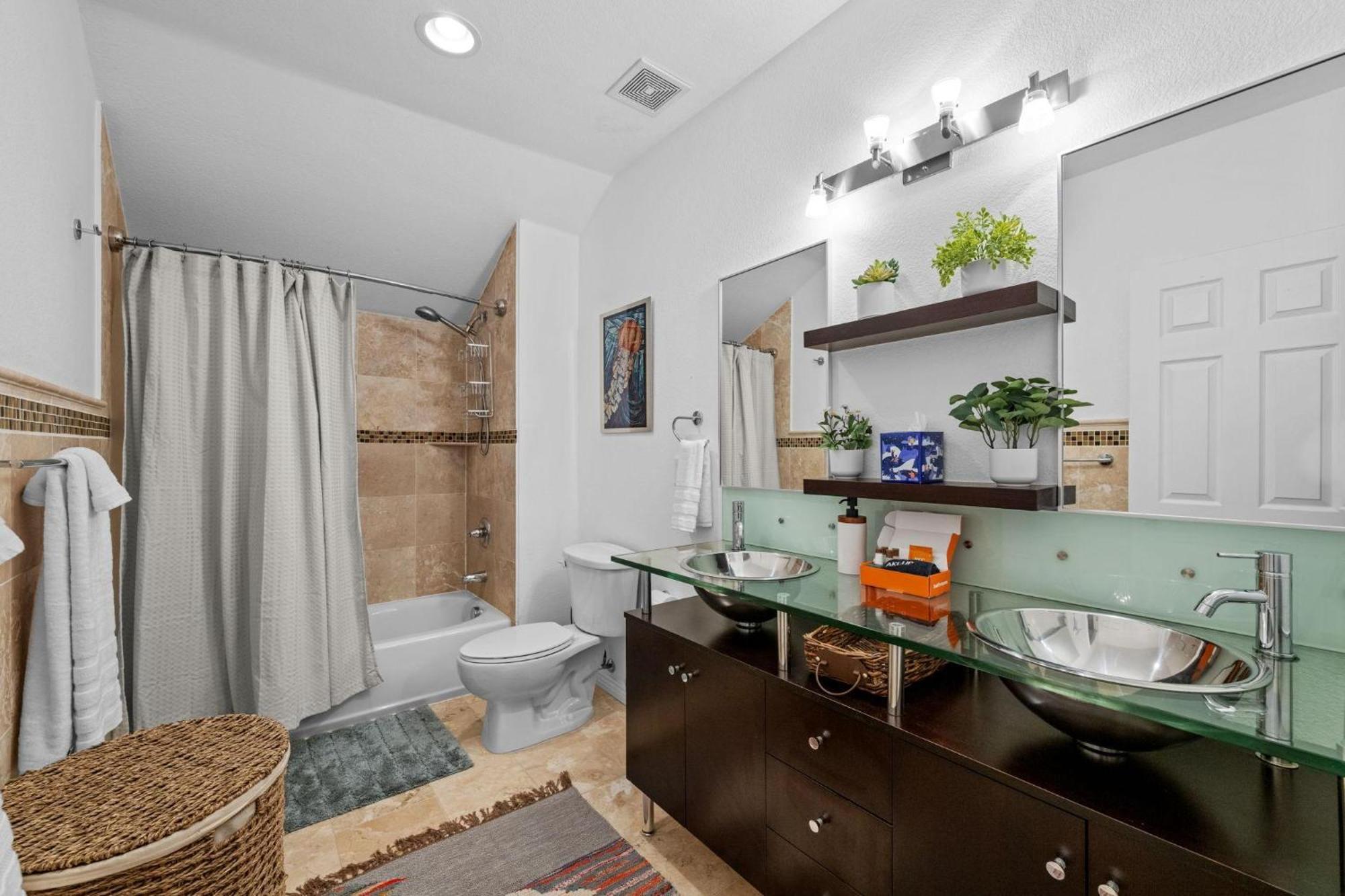 1438 Franklin Unit 210 Holiday home